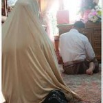 İffetli Evler, Çıplak Evler